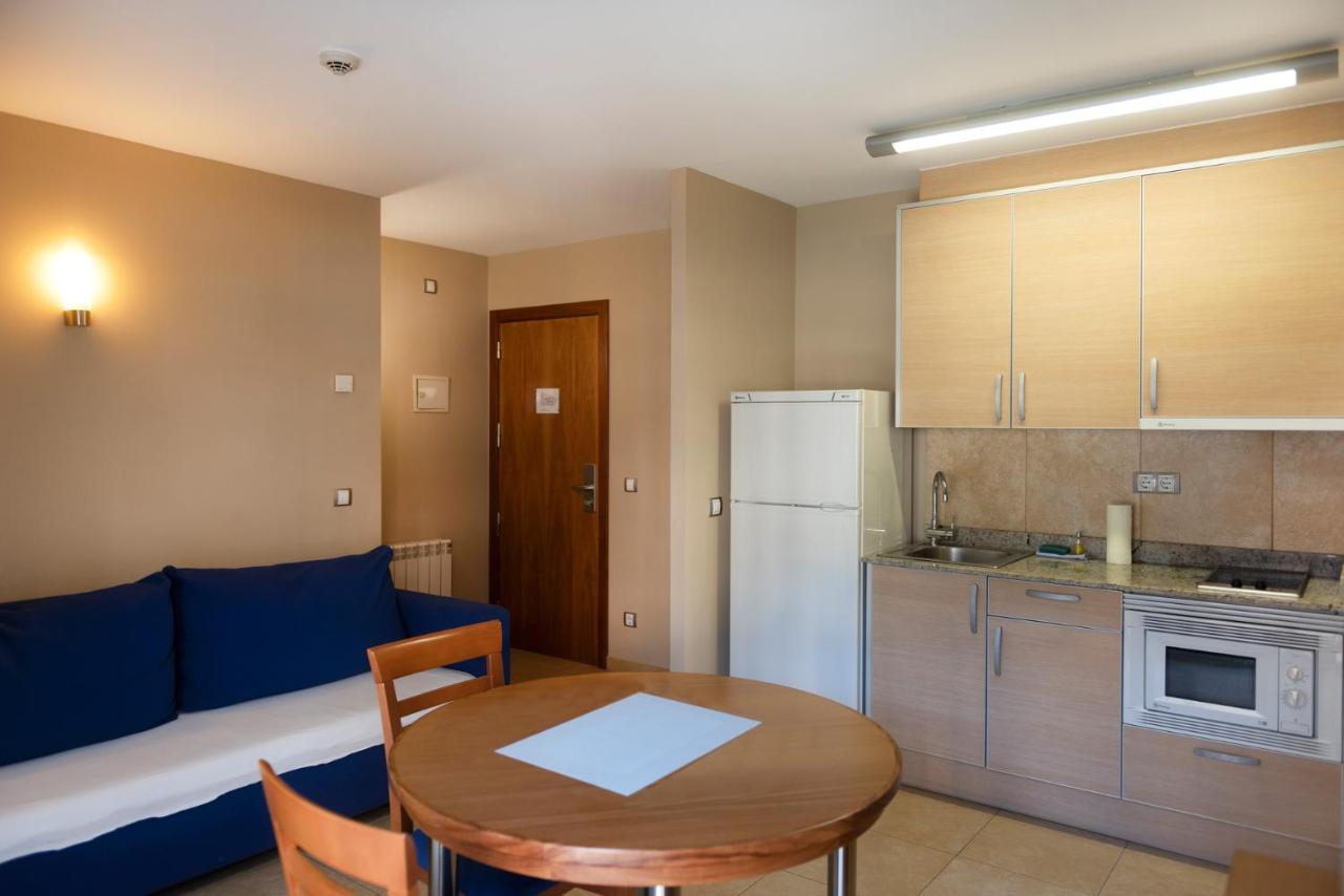 Aparthotel Iceberg Sant Julià de Lòria Eksteriør billede